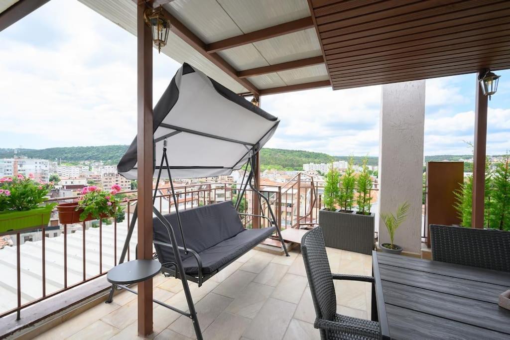 Sunset Luxury Apartment Варна Екстериор снимка